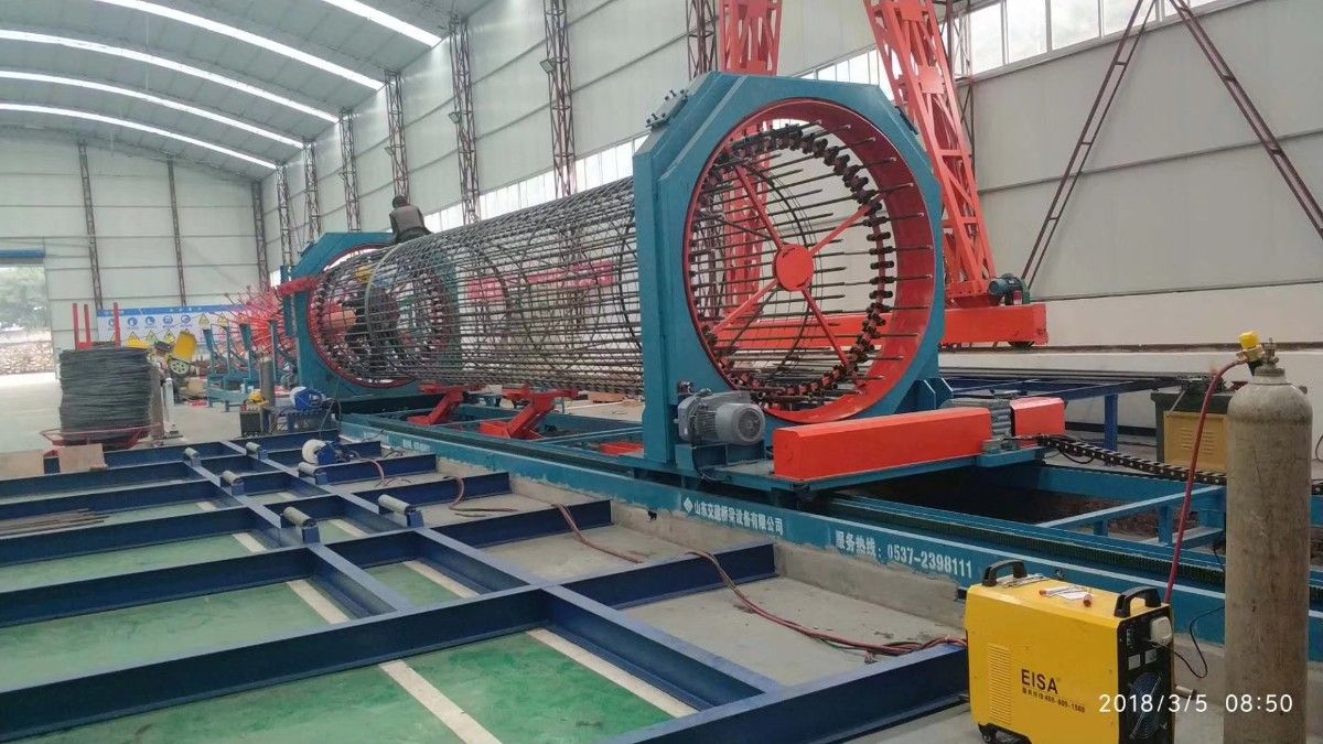 數控鋼筋籠滾焊機與PLC技(jì)術相結合，生産優勢超乎你(nǐ)想象！